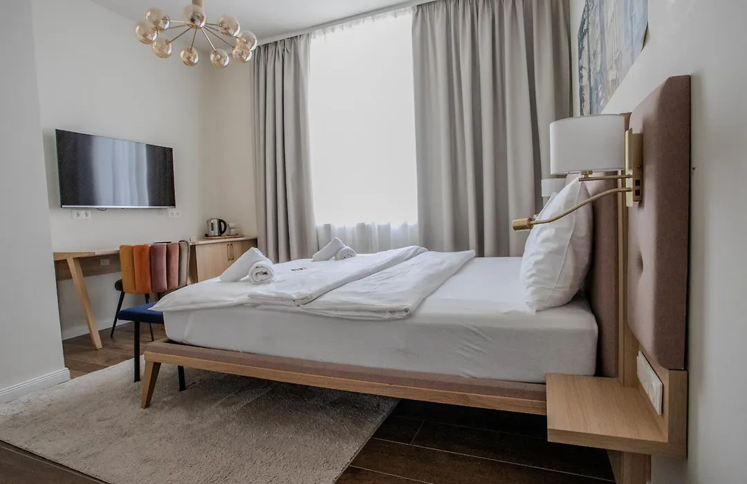 Boutique Hotel Parklane - Newly Renovated-1